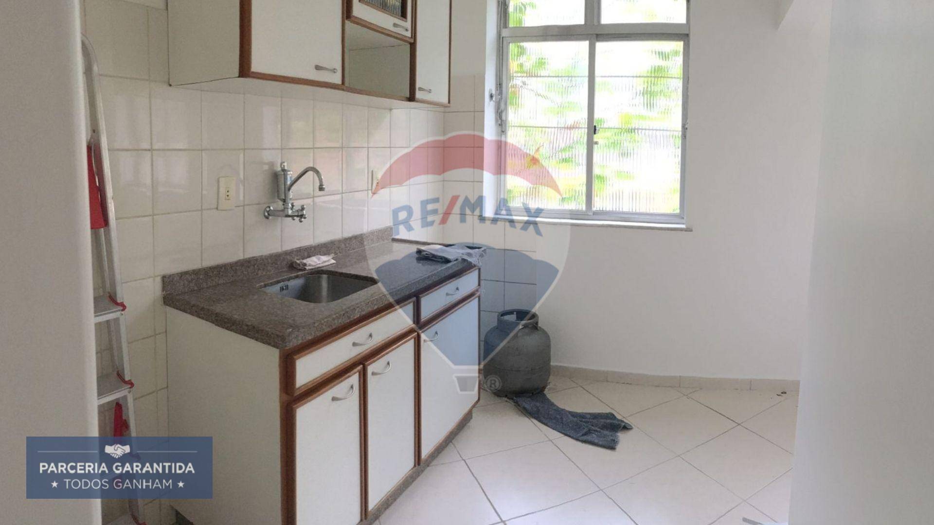 Apartamento à venda com 2 quartos, 55m² - Foto 16