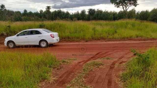 Chácara à venda com 2 quartos, 100m² - Foto 4