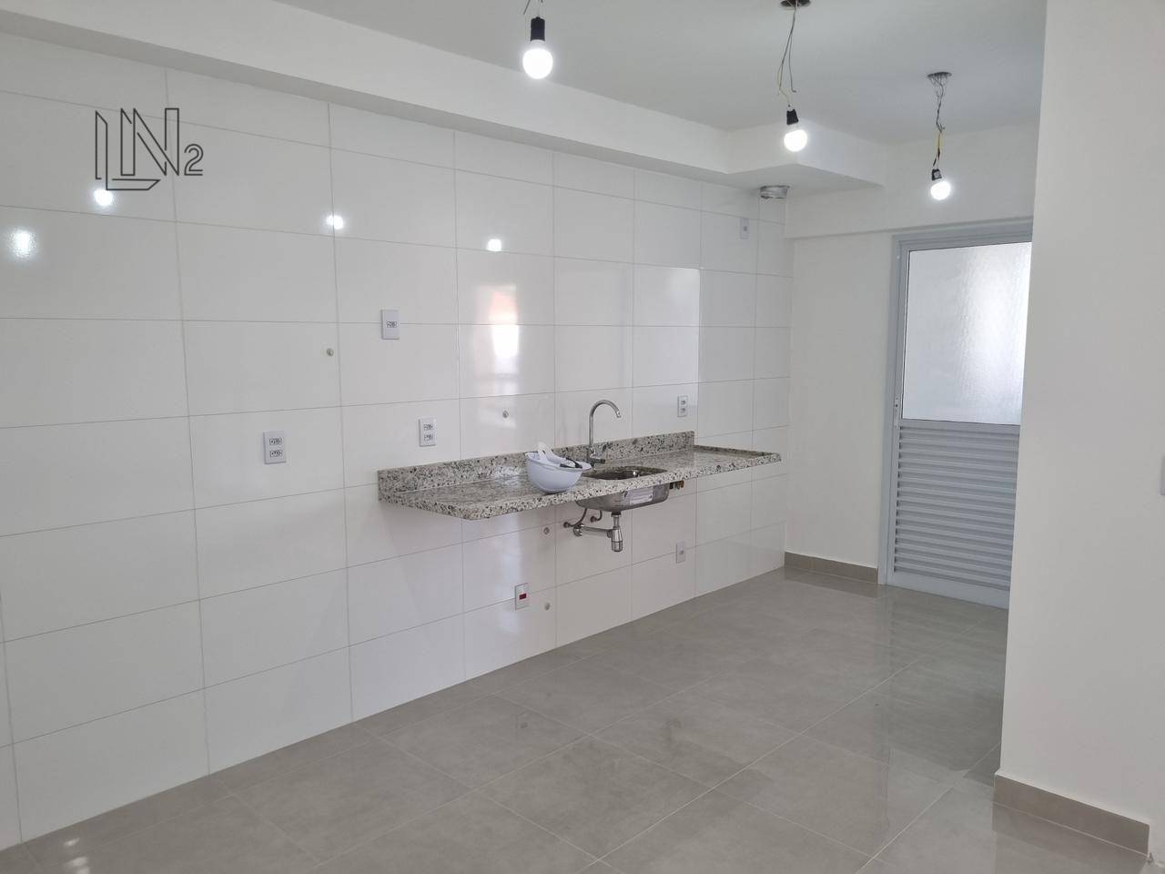 Apartamento à venda com 3 quartos, 142m² - Foto 6