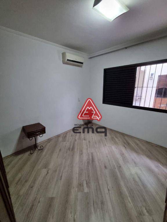 Sobrado à venda com 3 quartos, 140m² - Foto 3