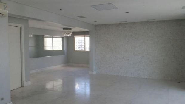 Apartamento à venda com 3 quartos, 208m² - Foto 8