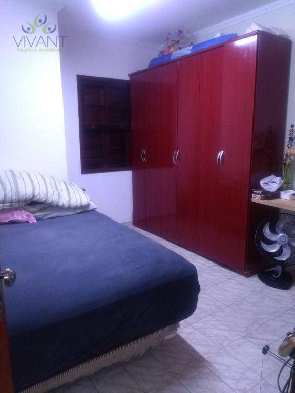 Sobrado à venda e aluguel com 3 quartos, 100m² - Foto 18