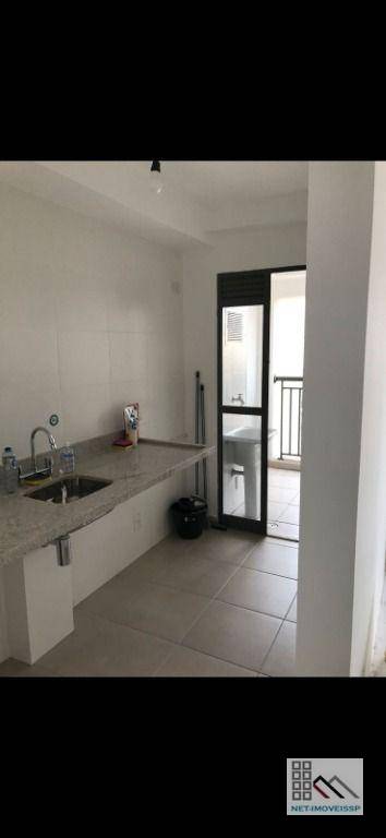 Apartamento à venda com 2 quartos, 56m² - Foto 6