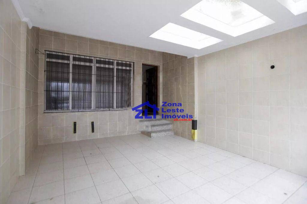 Sobrado à venda com 3 quartos, 145m² - Foto 1