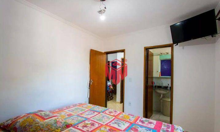 Apartamento à venda com 3 quartos, 90m² - Foto 13