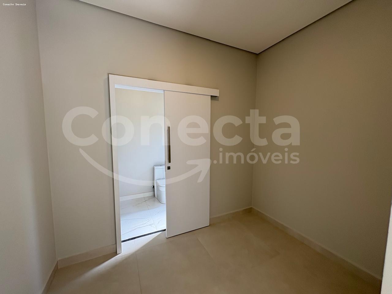 Casa à venda com 4 quartos, 155m² - Foto 12