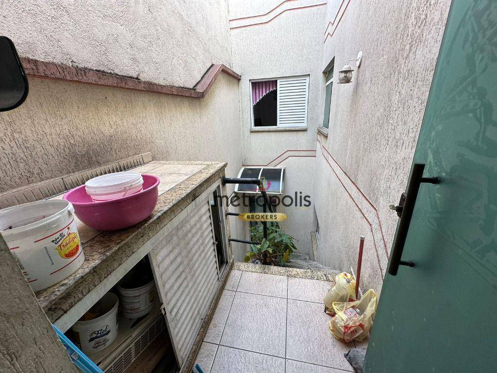 Sobrado à venda com 3 quartos, 220m² - Foto 84