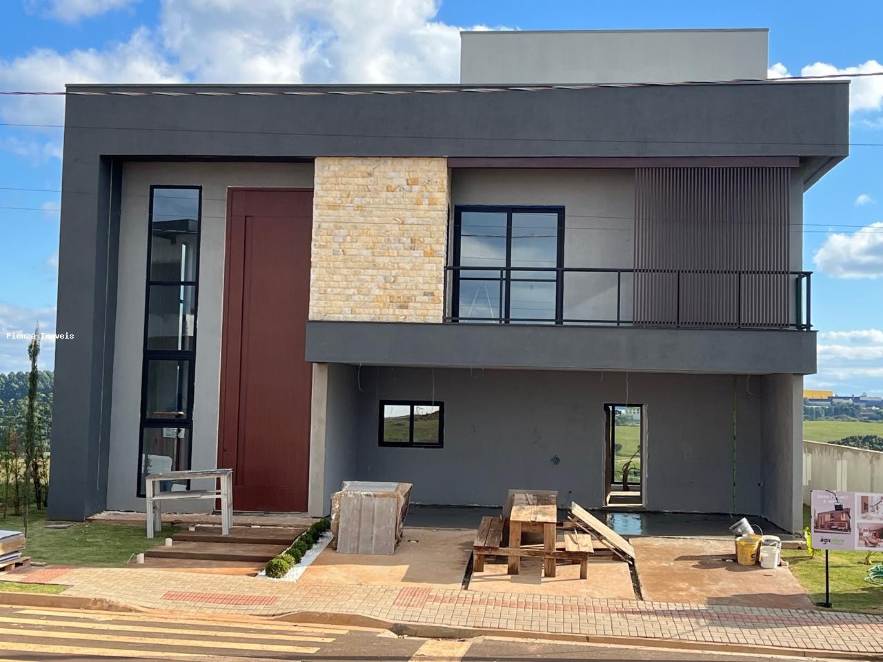 Casa à venda com 3 quartos, 316m² - Foto 11