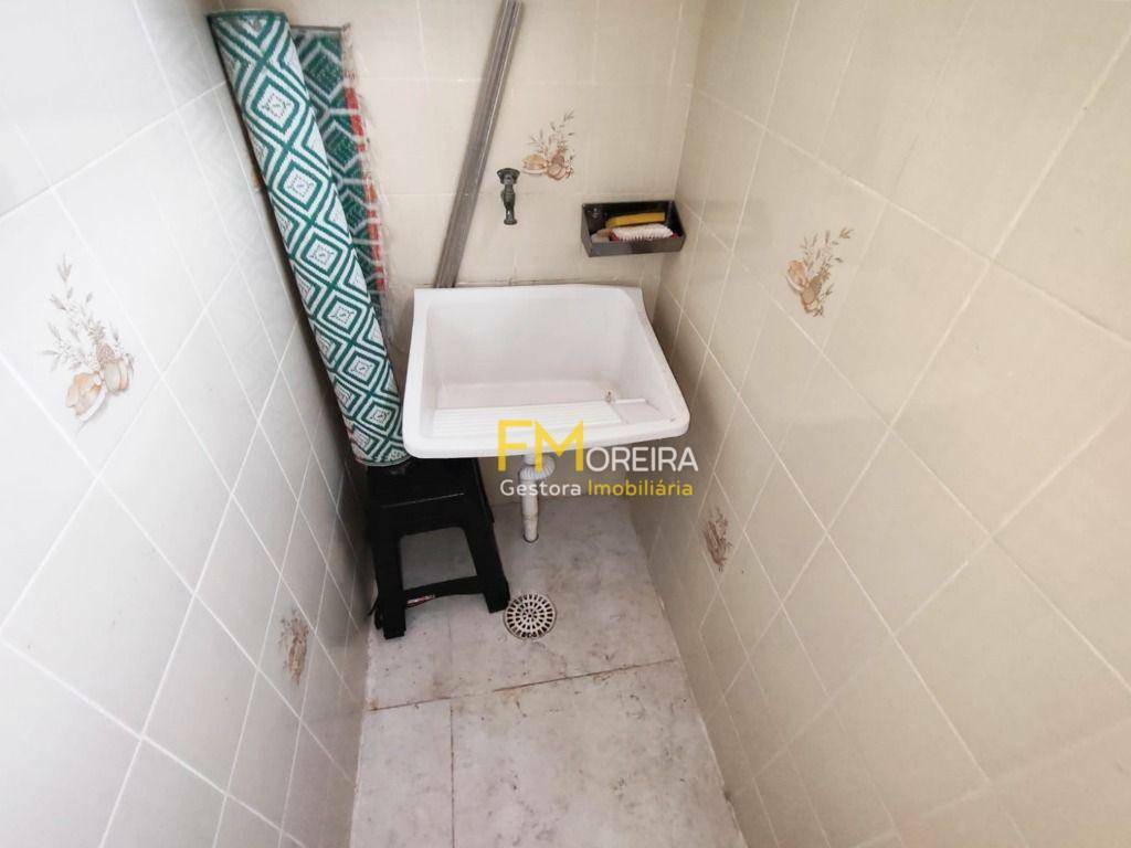 Apartamento à venda com 2 quartos, 60m² - Foto 5