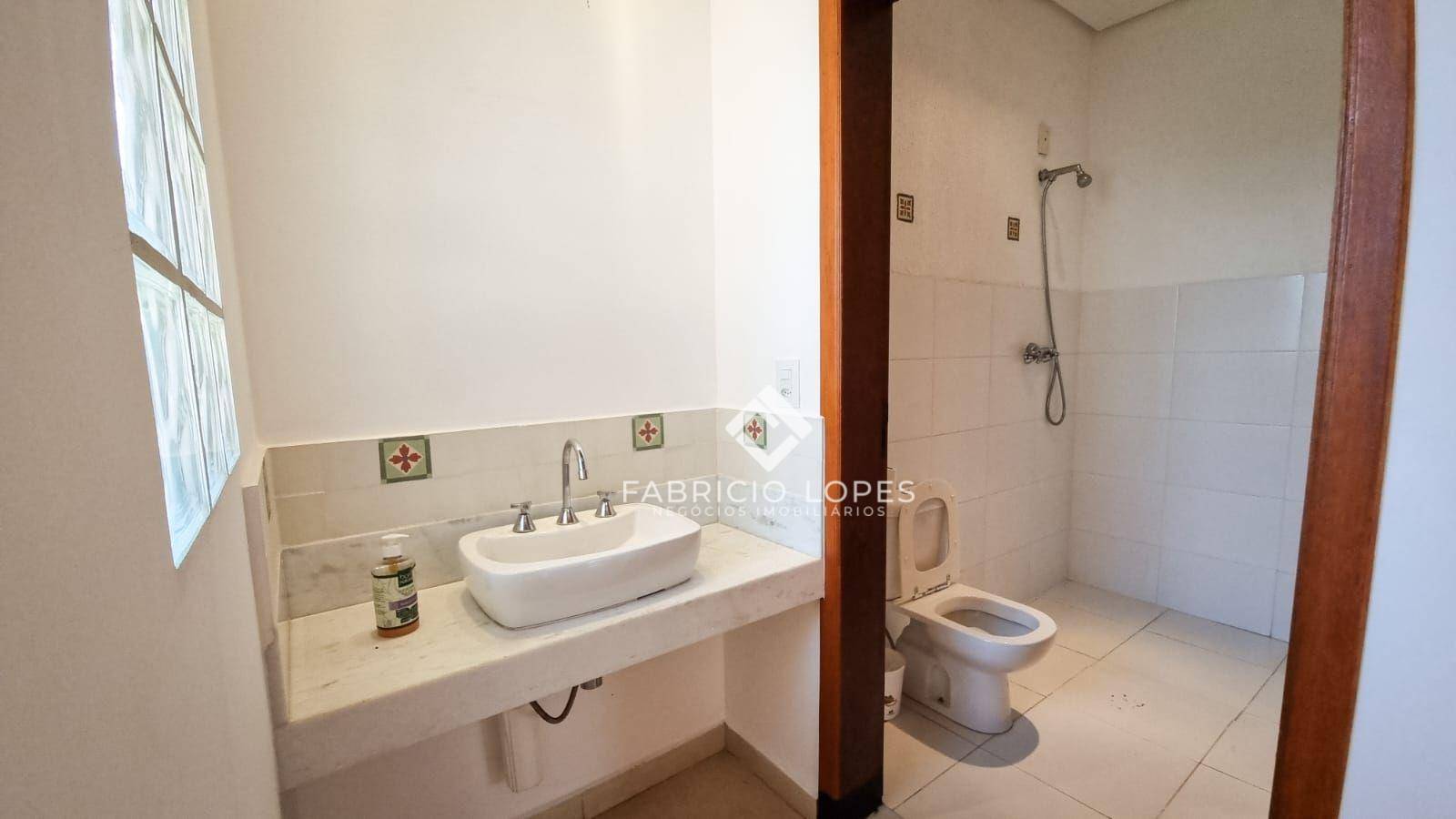 Casa à venda com 3 quartos, 360m² - Foto 17