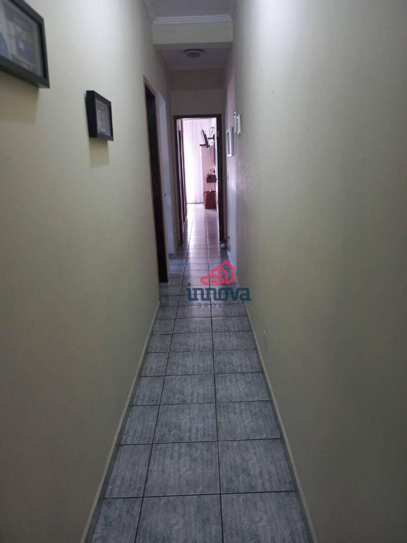 Casa à venda com 3 quartos, 191m² - Foto 15