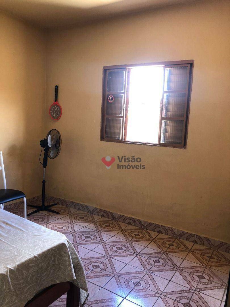 Casa à venda com 2 quartos, 42m² - Foto 9