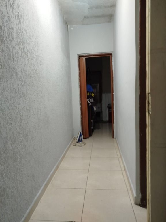 Casa à venda com 3 quartos, 90m² - Foto 6