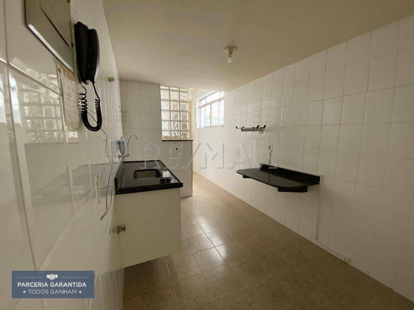 Apartamento à venda com 2 quartos, 90m² - Foto 13