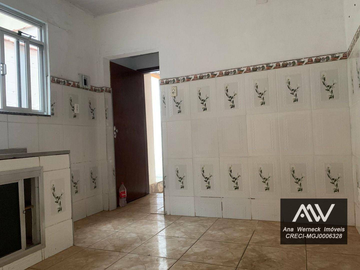 Casa à venda com 4 quartos, 160m² - Foto 26