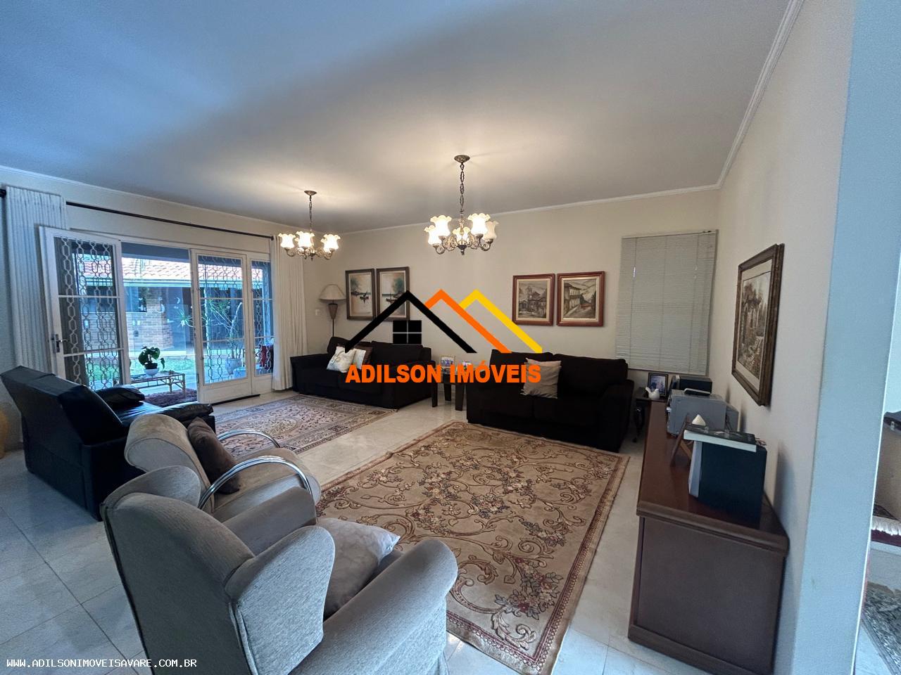 Casa para alugar com 3 quartos, 580m² - Foto 4