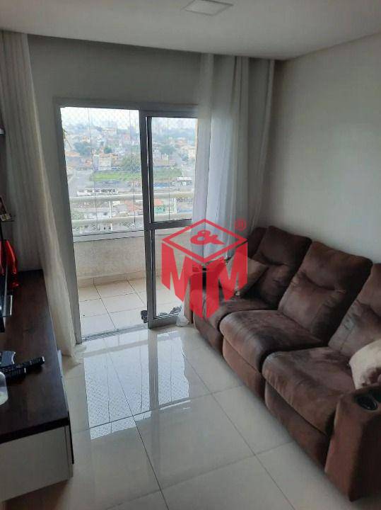 Apartamento à venda com 3 quartos, 70m² - Foto 2