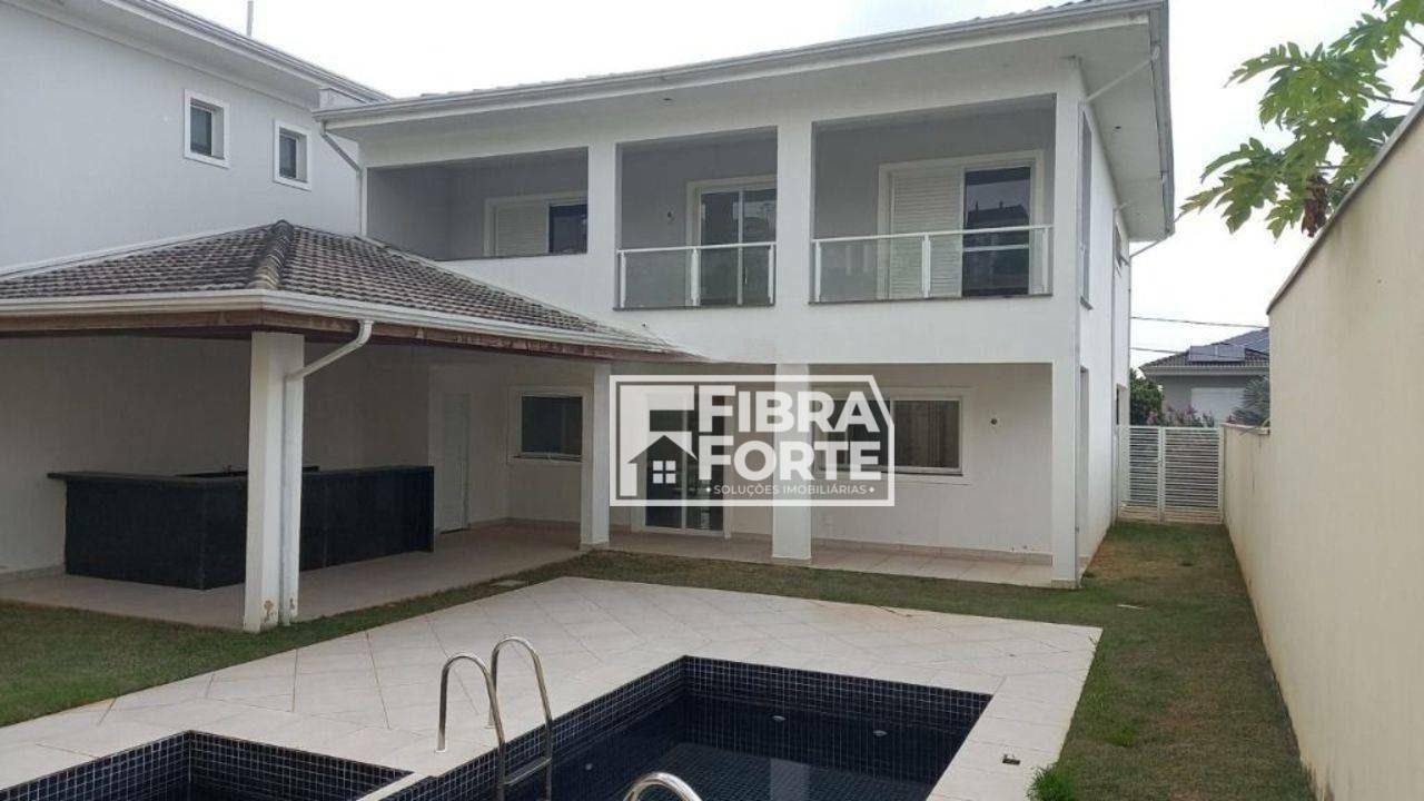 Casa de Condomínio à venda com 3 quartos, 245m² - Foto 1