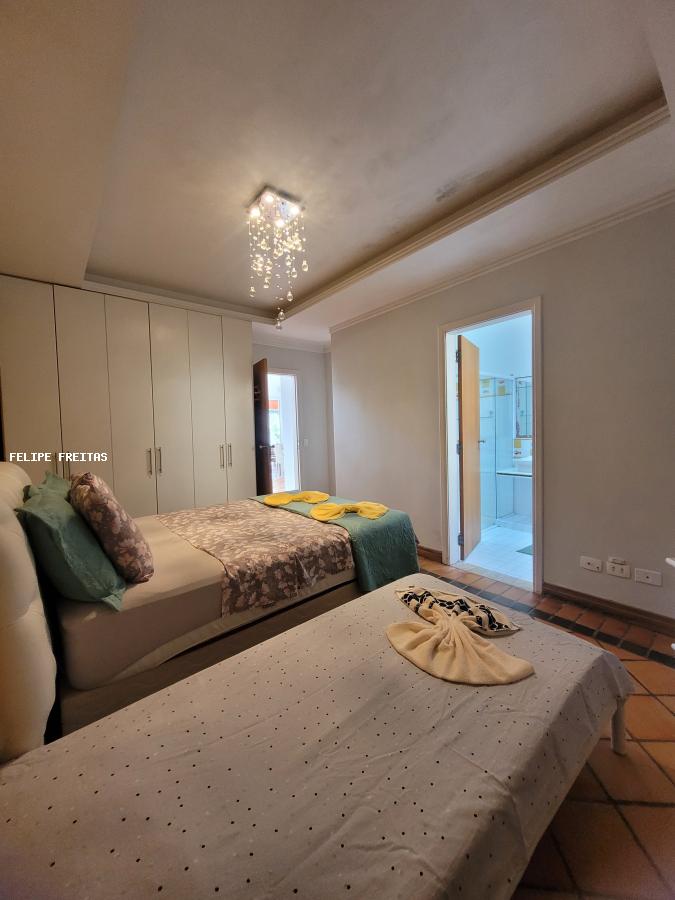 Casa à venda com 3 quartos, 180m² - Foto 40