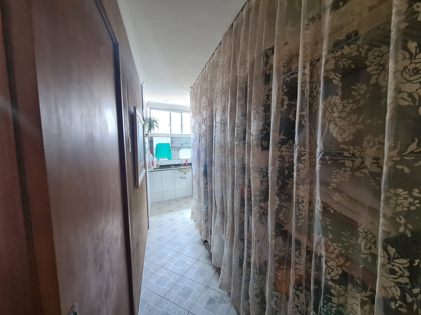 Apartamento à venda com 3 quartos, 136m² - Foto 3