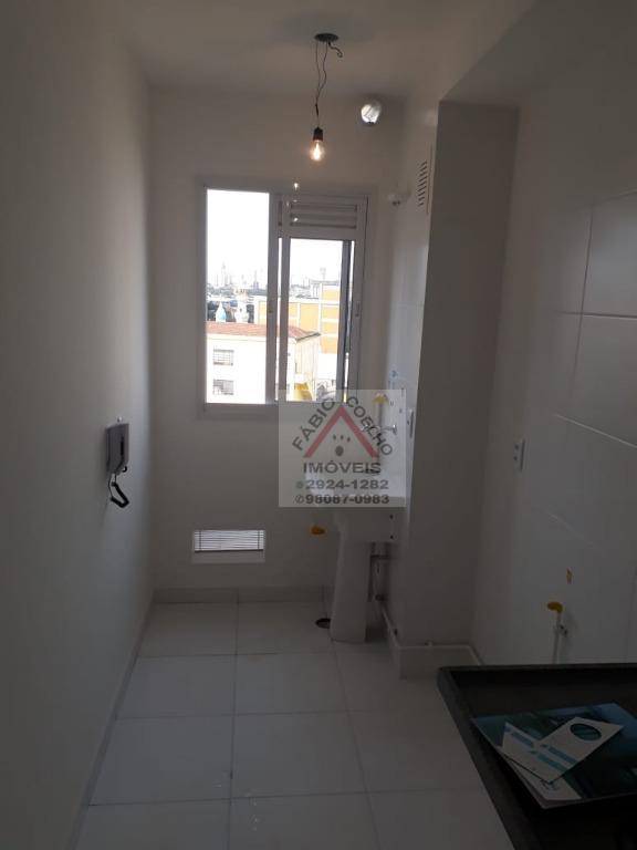 Apartamento à venda com 2 quartos, 46m² - Foto 4