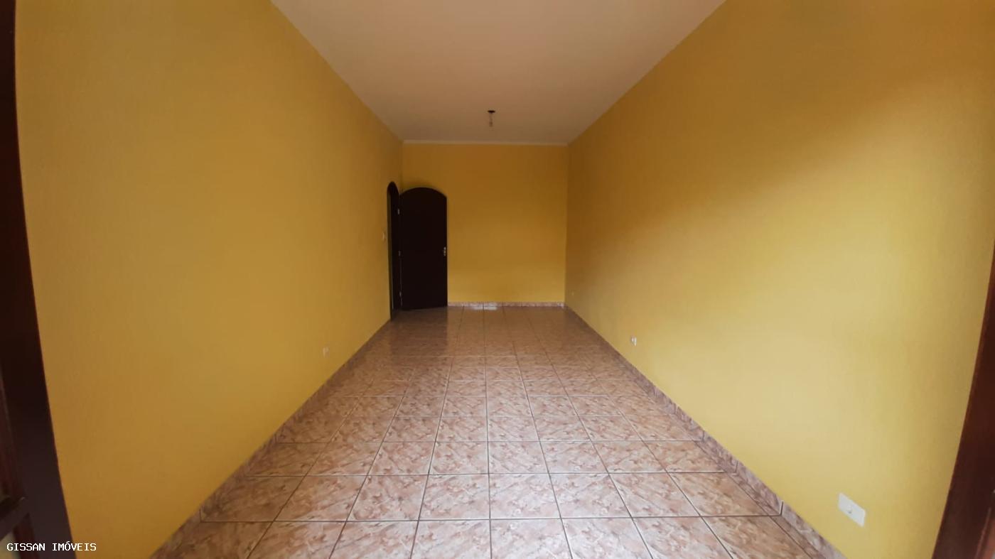 Sobrado para alugar com 3 quartos, 228m² - Foto 13