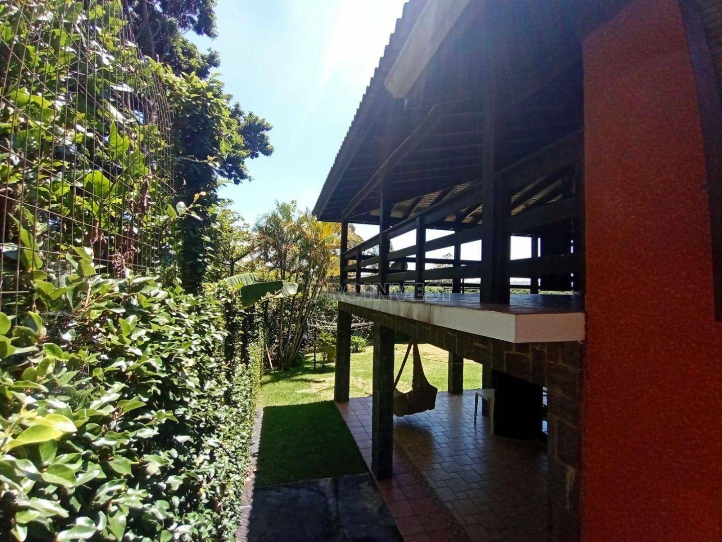 Casa de Condomínio à venda com 4 quartos, 234m² - Foto 18