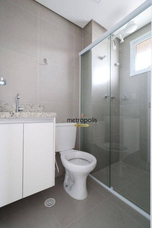 Apartamento para alugar com 2 quartos, 60m² - Foto 12