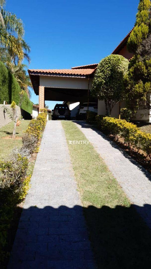 Casa de Condomínio à venda com 4 quartos, 426m² - Foto 8