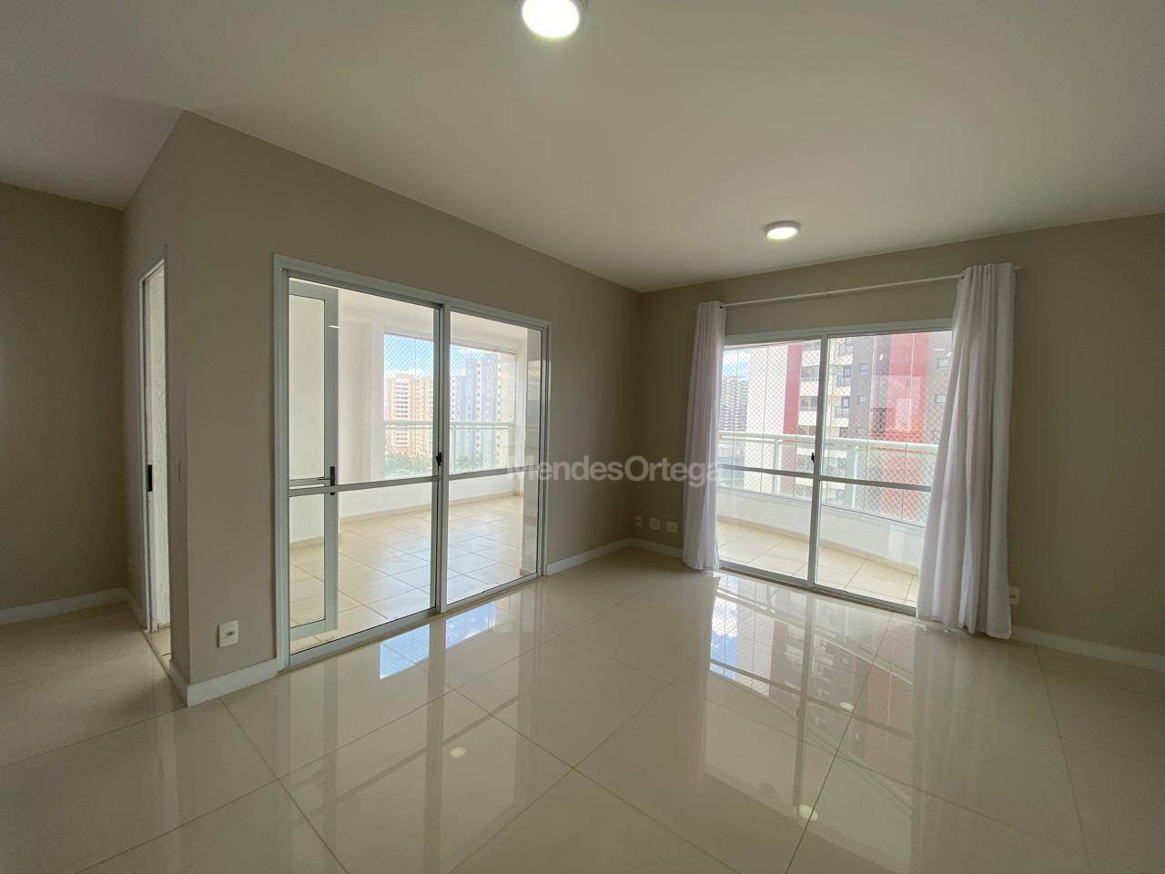 Apartamento para alugar com 3 quartos, 232m² - Foto 6