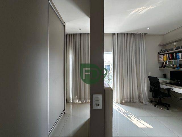 Casa de Condomínio à venda com 4 quartos, 347m² - Foto 57