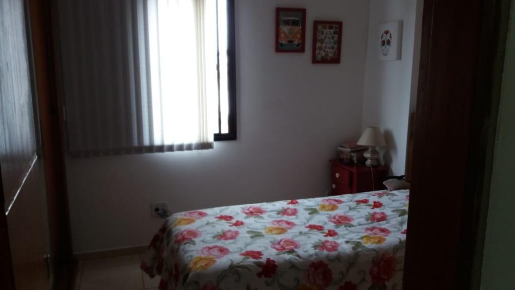 Apartamento à venda com 2 quartos, 72m² - Foto 11