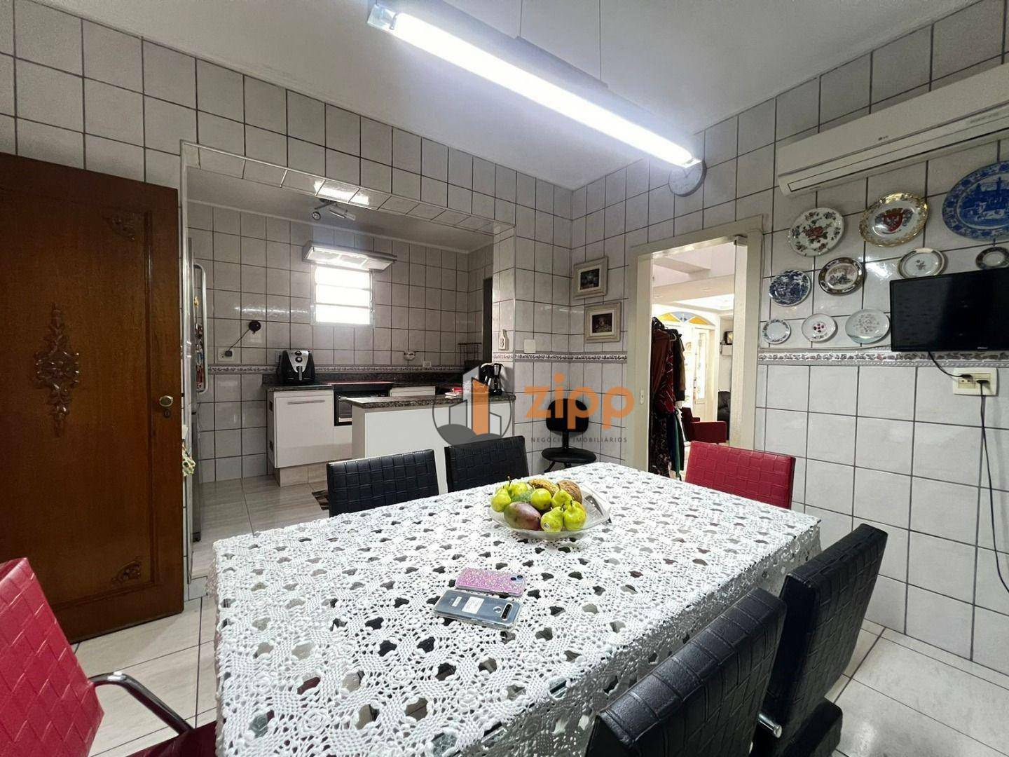 Sobrado à venda com 4 quartos, 160m² - Foto 13