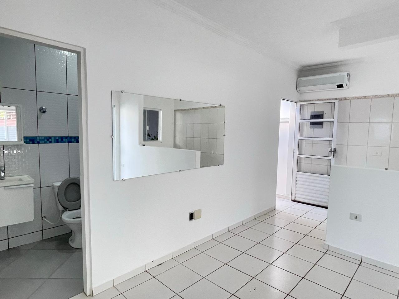 Casa à venda com 2 quartos, 50m² - Foto 5