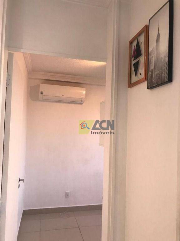 Apartamento à venda com 2 quartos, 49m² - Foto 11