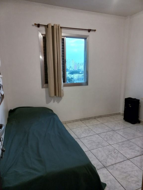 Apartamento à venda com 2 quartos, 71m² - Foto 4