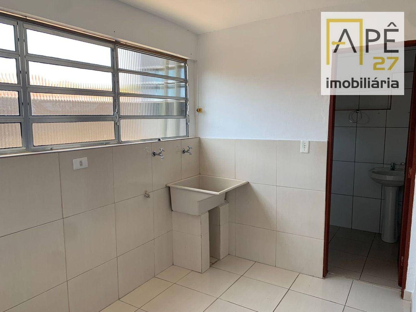 Casa para alugar com 1 quarto, 40m² - Foto 10