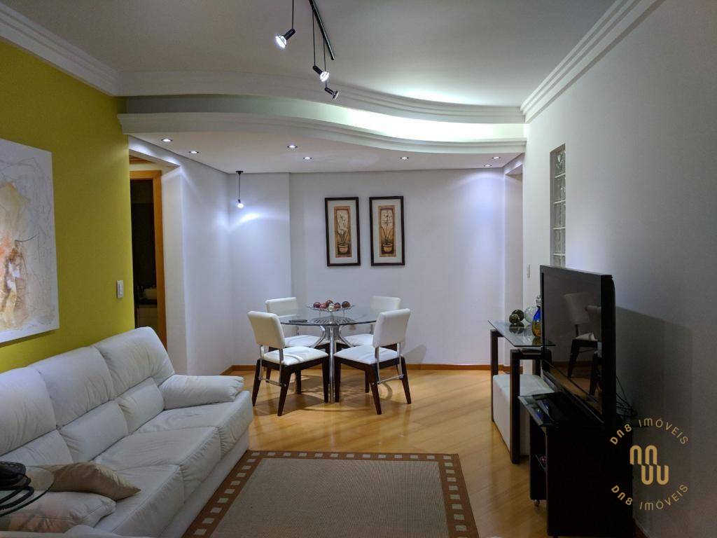 Apartamento à venda com 2 quartos, 95m² - Foto 1