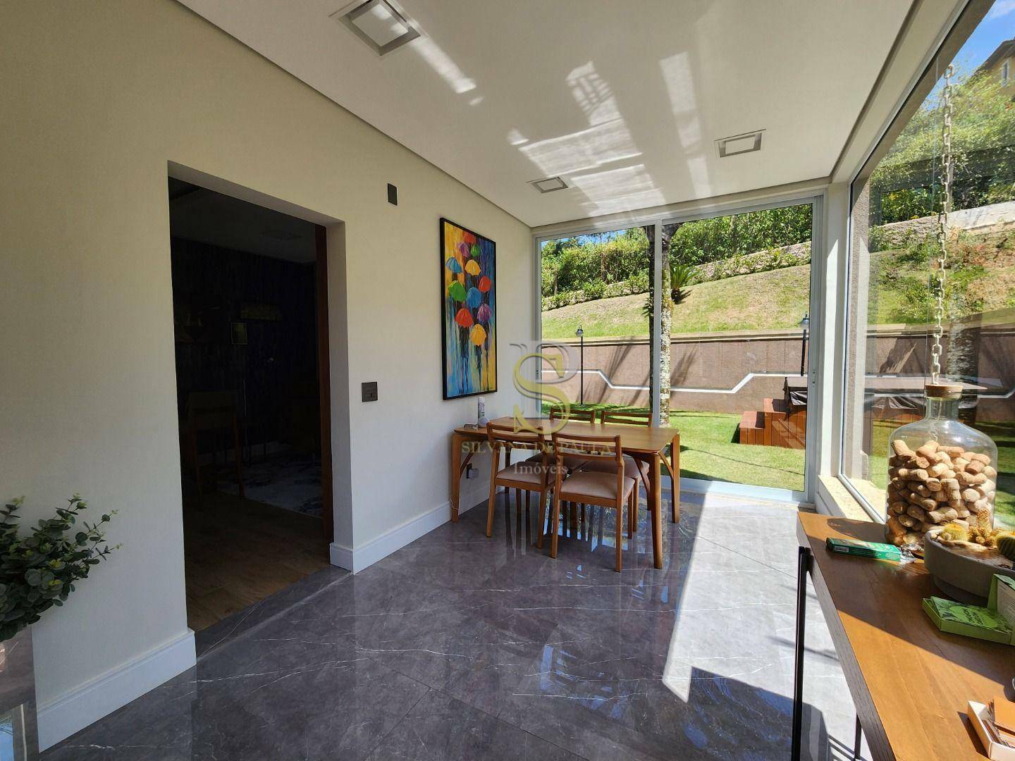 Casa de Condomínio à venda com 4 quartos, 560m² - Foto 14