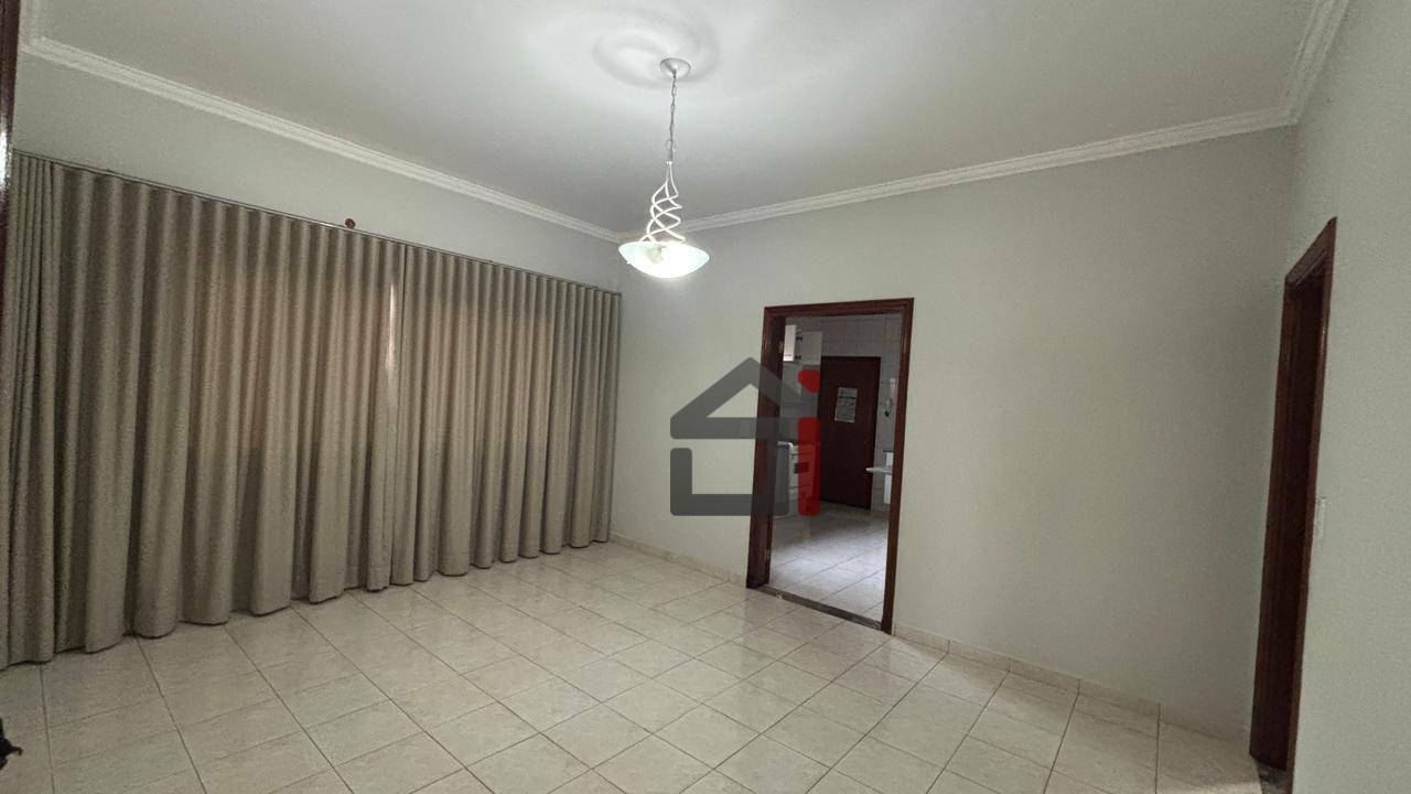 Casa à venda e aluguel com 3 quartos - Foto 5