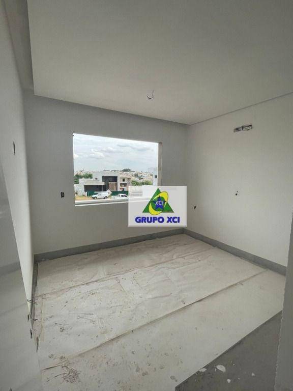 Sobrado à venda com 4 quartos, 311m² - Foto 15