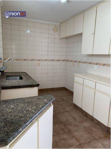 Apartamento à venda com 3 quartos, 98m² - Foto 8