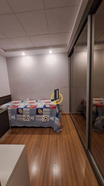 Apartamento à venda com 3 quartos, 123m² - Foto 21