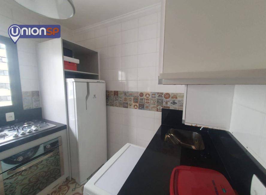 Apartamento à venda com 1 quarto, 41m² - Foto 10