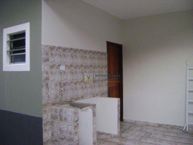 Casa à venda e aluguel com 3 quartos, 195m² - Foto 10