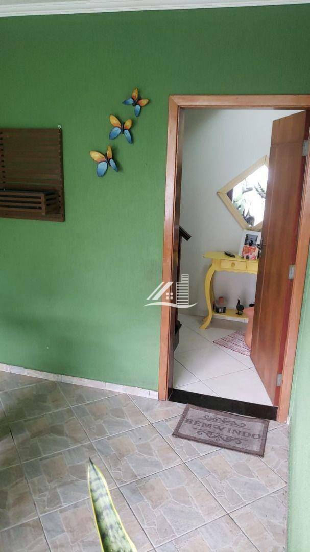 Sobrado à venda com 3 quartos, 114m² - Foto 4