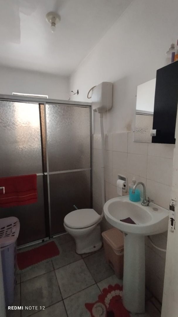 Casa à venda com 5 quartos, 200m² - Foto 22