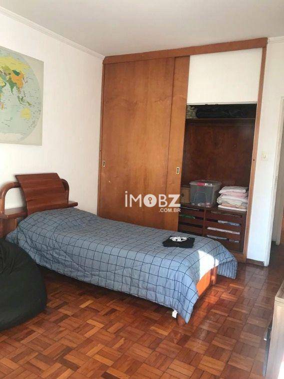 Apartamento à venda com 3 quartos, 150m² - Foto 16