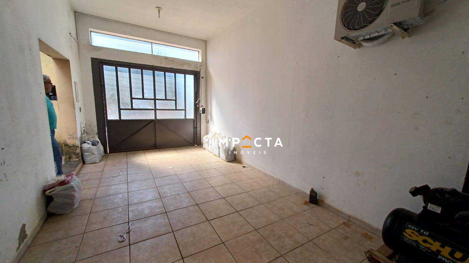 Casa à venda com 3 quartos, 197m² - Foto 4