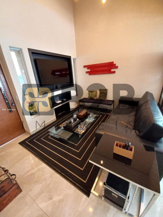 Casa de Condomínio à venda com 3 quartos, 150m² - Foto 3